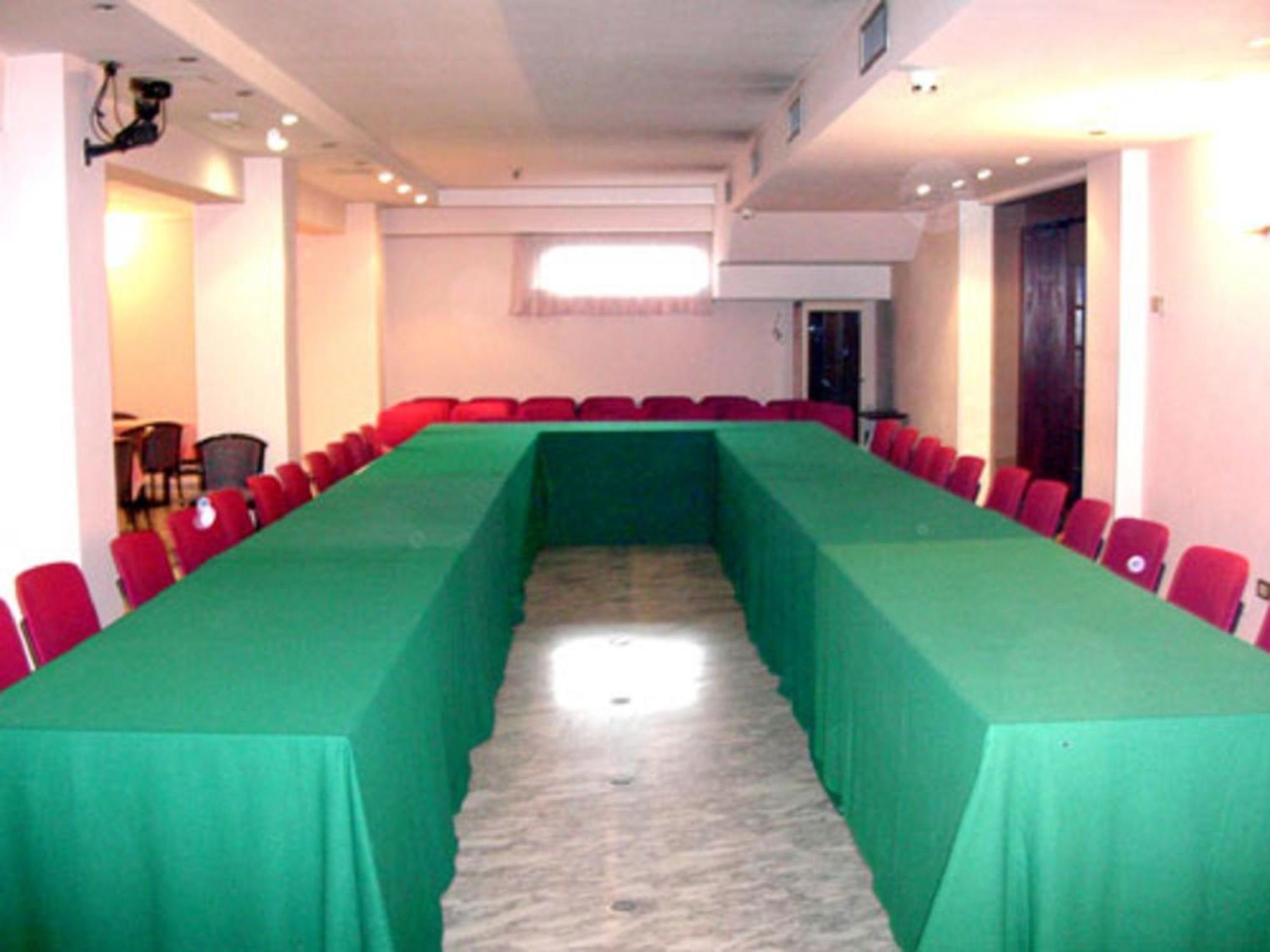 Monticchio  Hotel Excelsior מראה חיצוני תמונה