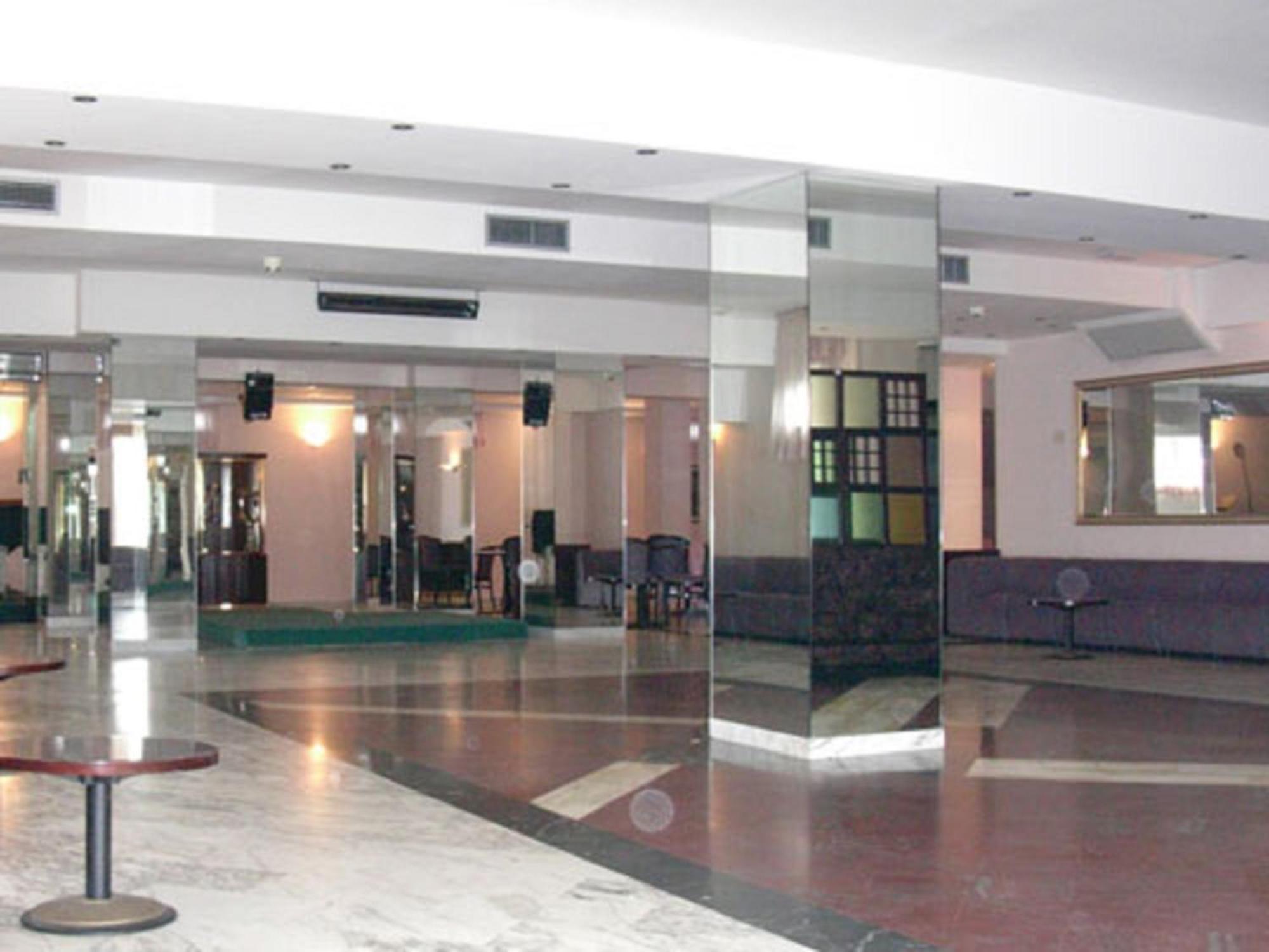 Monticchio  Hotel Excelsior מראה חיצוני תמונה