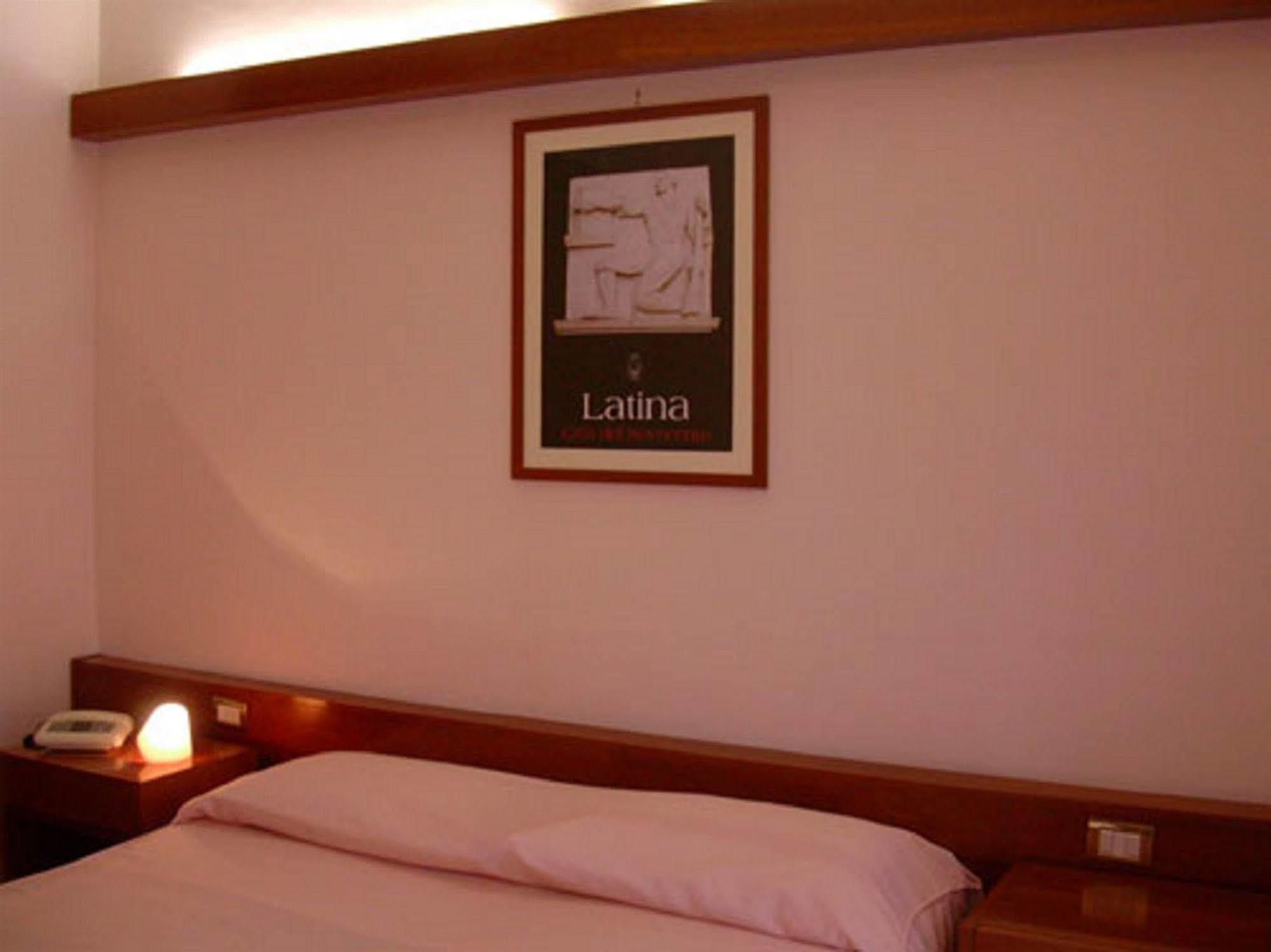 Monticchio  Hotel Excelsior מראה חיצוני תמונה