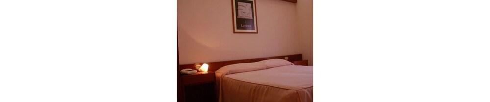 Monticchio  Hotel Excelsior מראה חיצוני תמונה